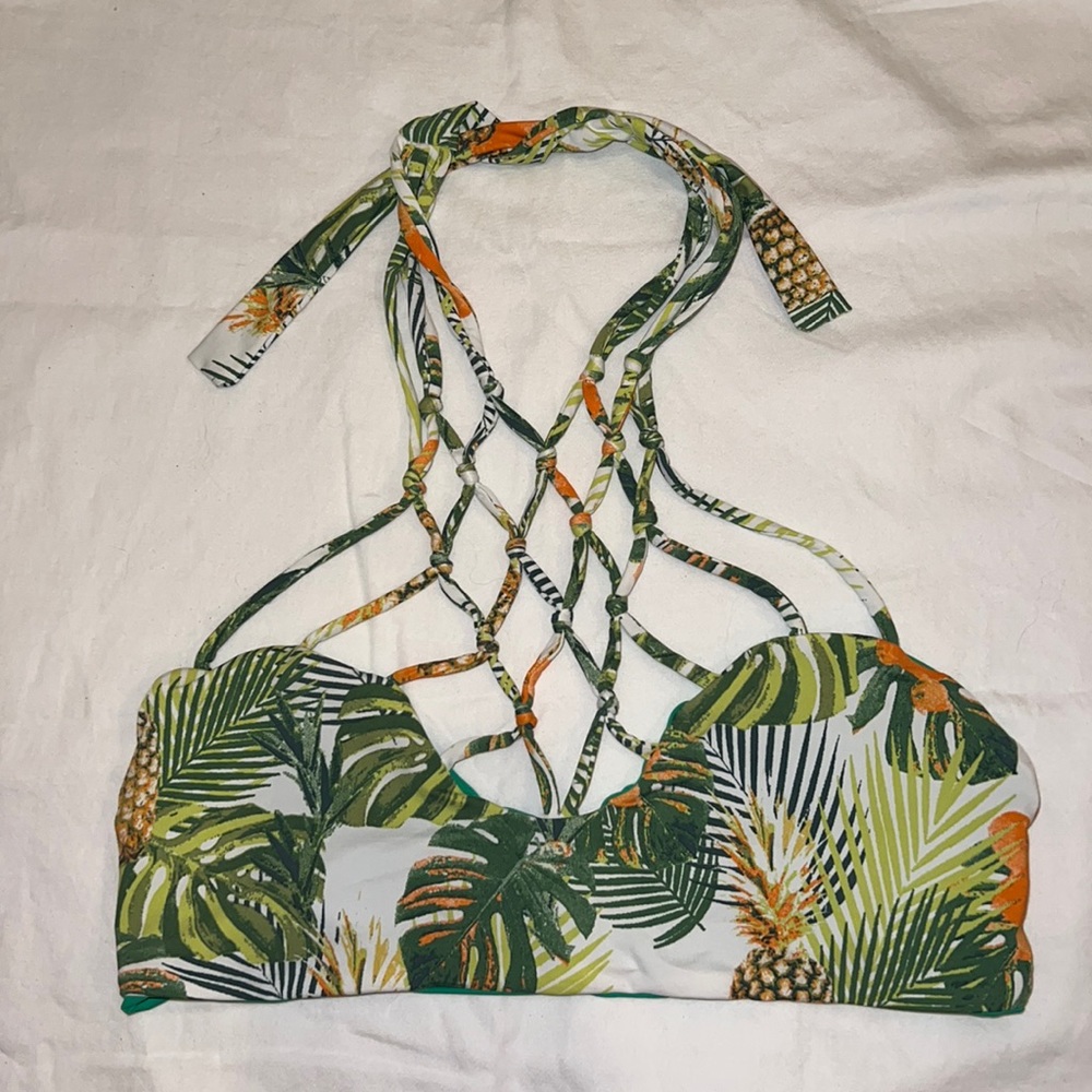 San Lorenzo Bikinis Highneck Interlace Top